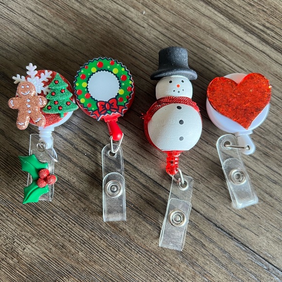 🎄🎁☃️ Christmas hair accessories and name tag holder - Picture 3 of 10